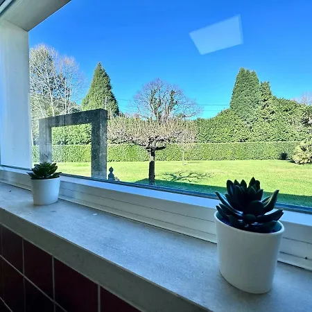 Nyaraló T3 Cozy Old House With Xl Garden Borralha